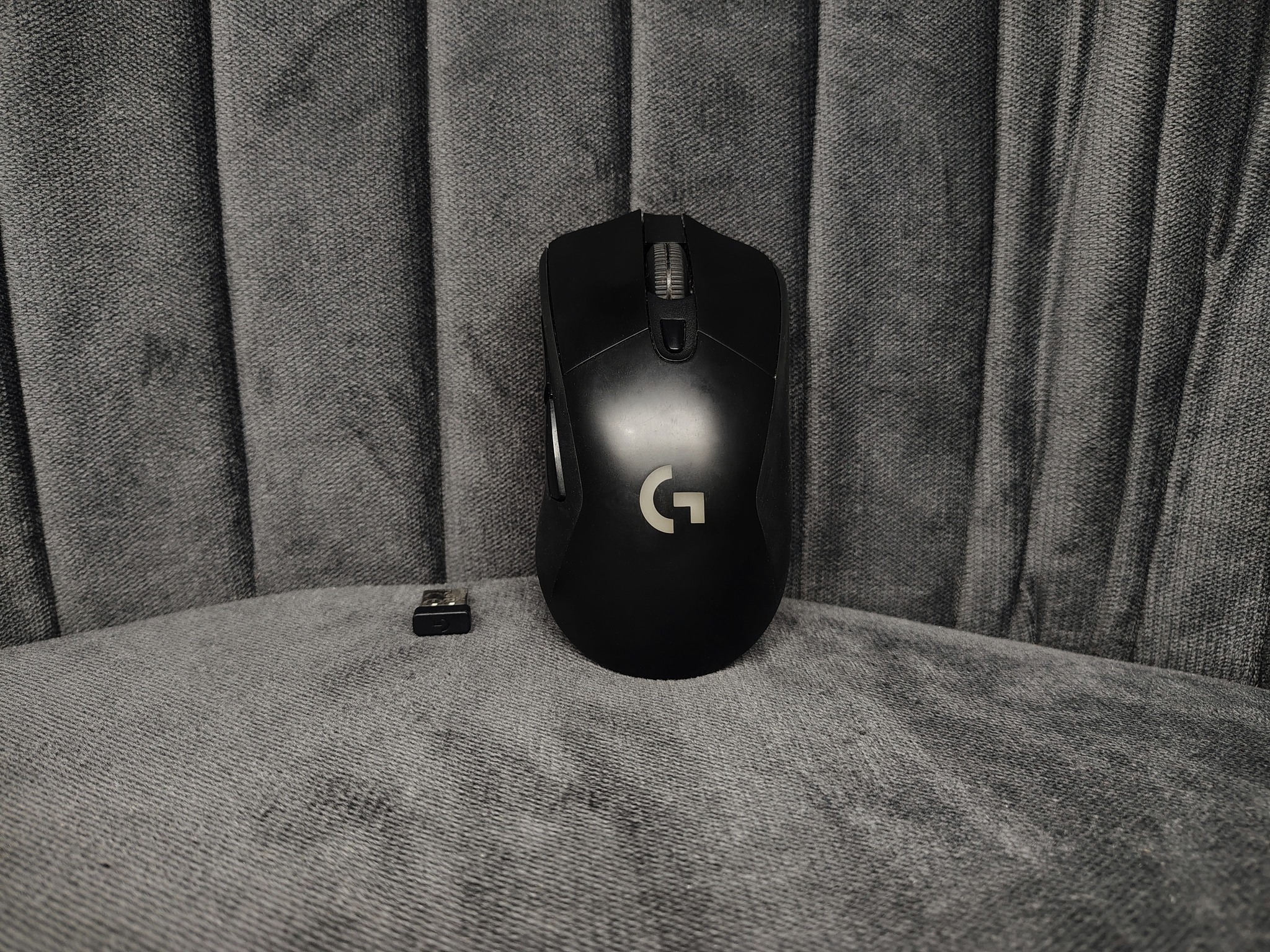 Logitech G703 Lightspeed Wireless Gaming Mouse