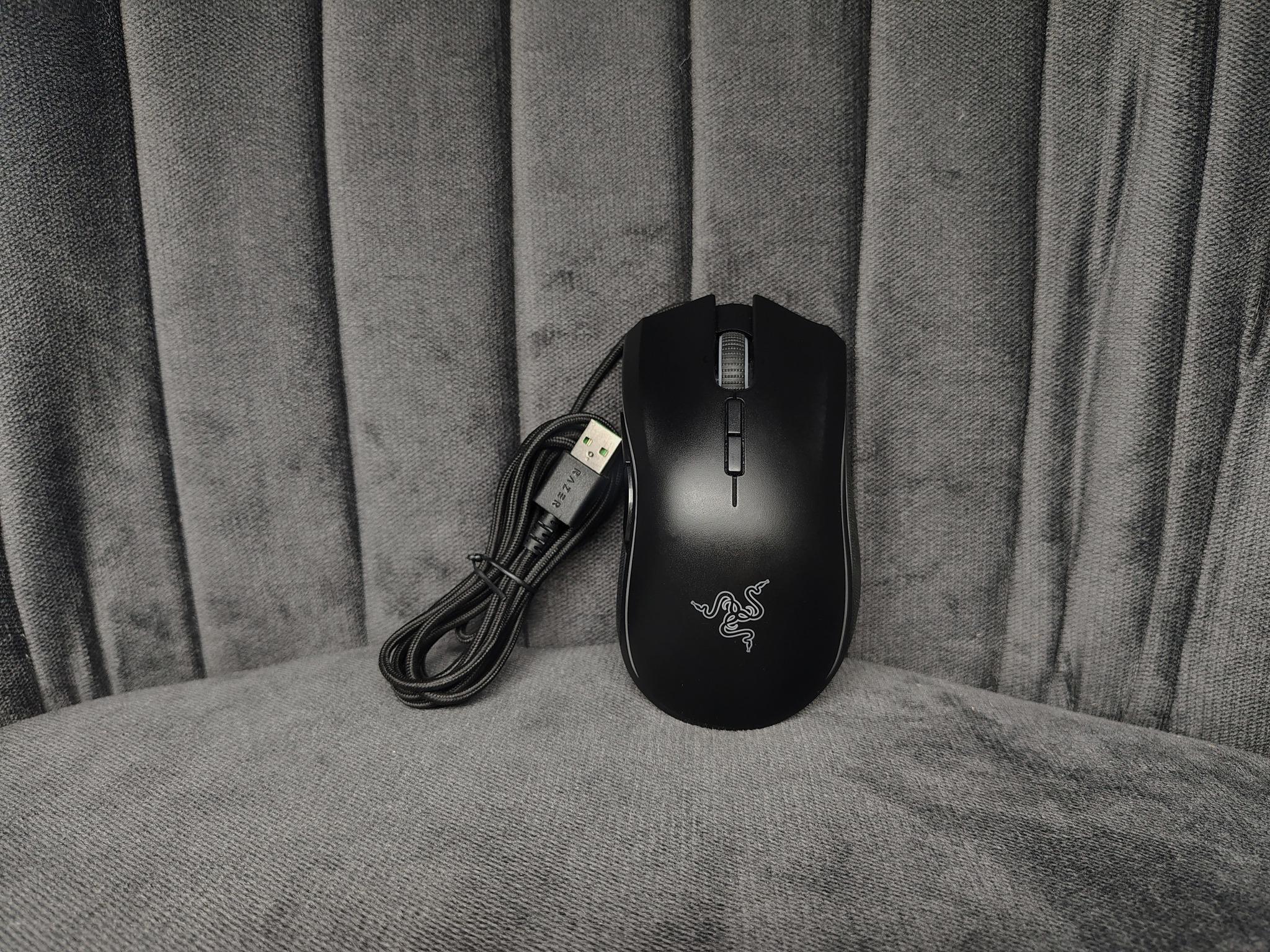 Razer Mamba Elite Mouse Gaming Cablato | Sensore Ottico 16.000 DPI, 9 Tasti Programmabili, Illuminazione Chroma RGB