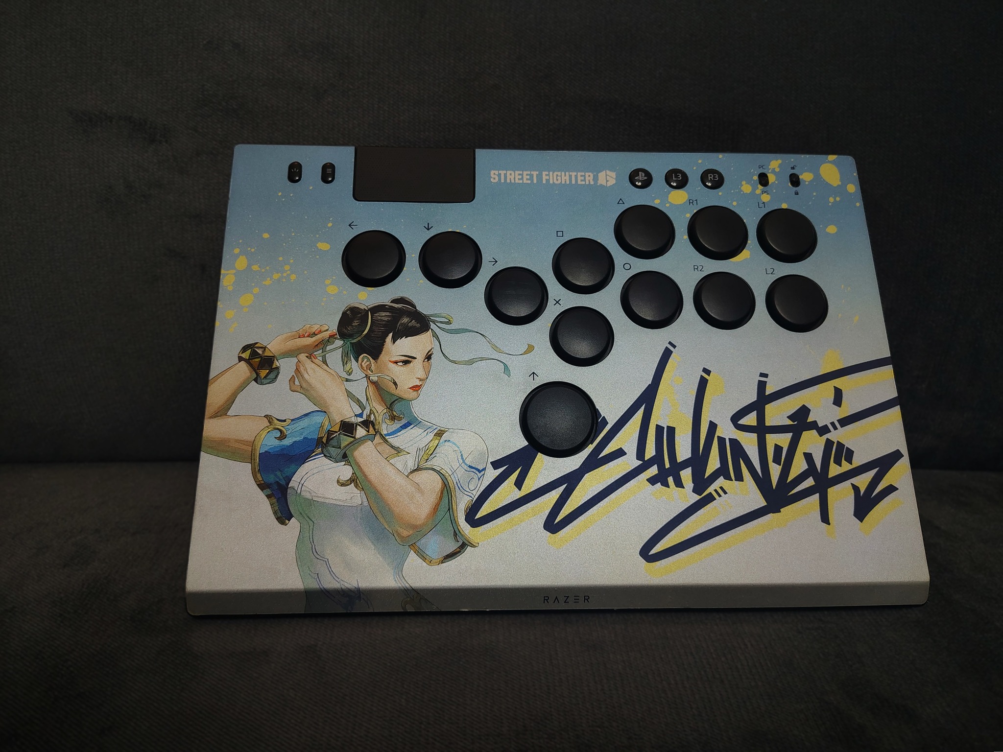 Razer Kitsune All-Button Arcade Controller For PlayStation 5 & PC (Chun-Li Edition)