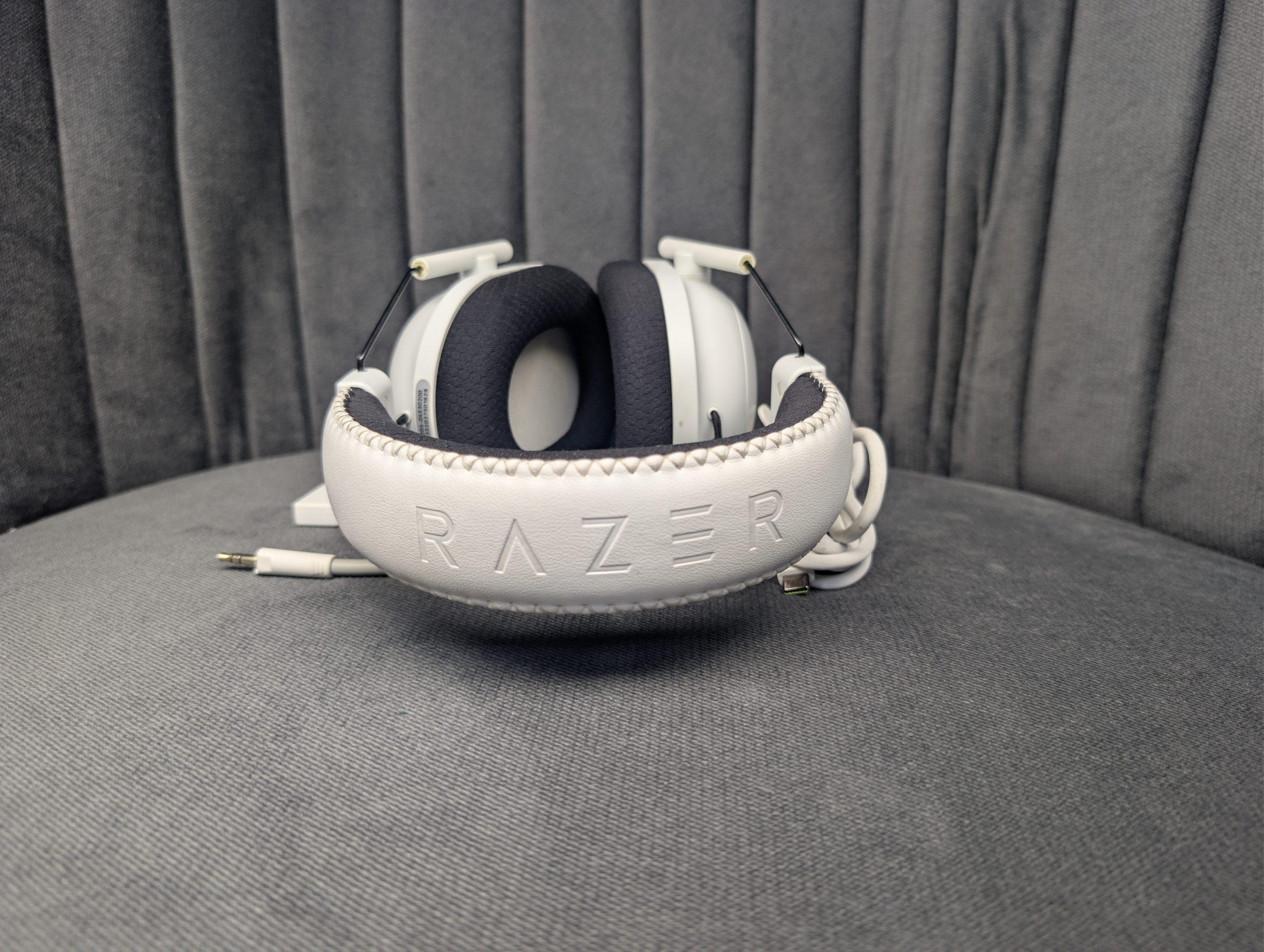 Razer BlackShark V2 Pro Wireless Gaming Headset 2023 Edition -White - Image 2