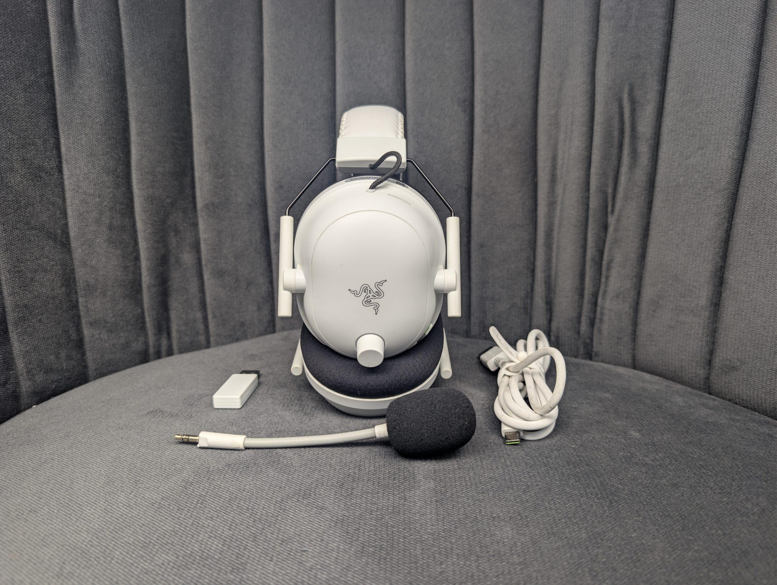 Razer BlackShark V2 Pro Wireless Gaming Headset 2023 Edition -White - Image 3