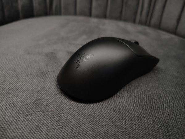 Razer Viper V3 Pro Wireless Gaming Mouse (Black) - Image 4