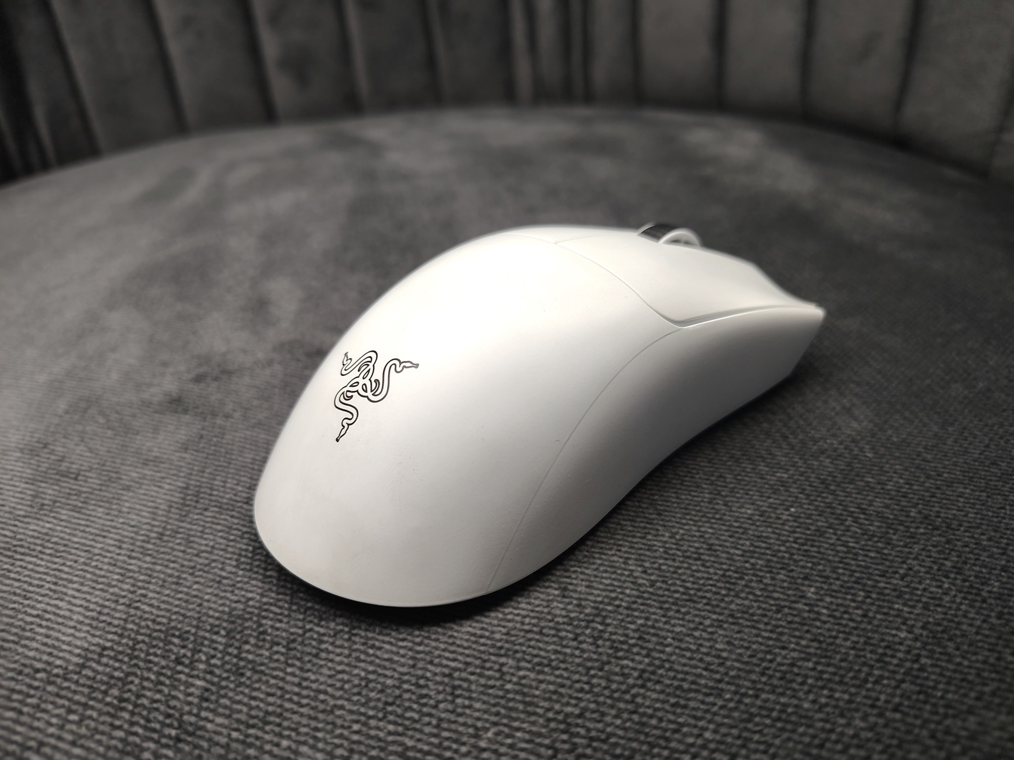 Razer Viper V3 Pro Wireless Gaming Mouse (White) - Image 5