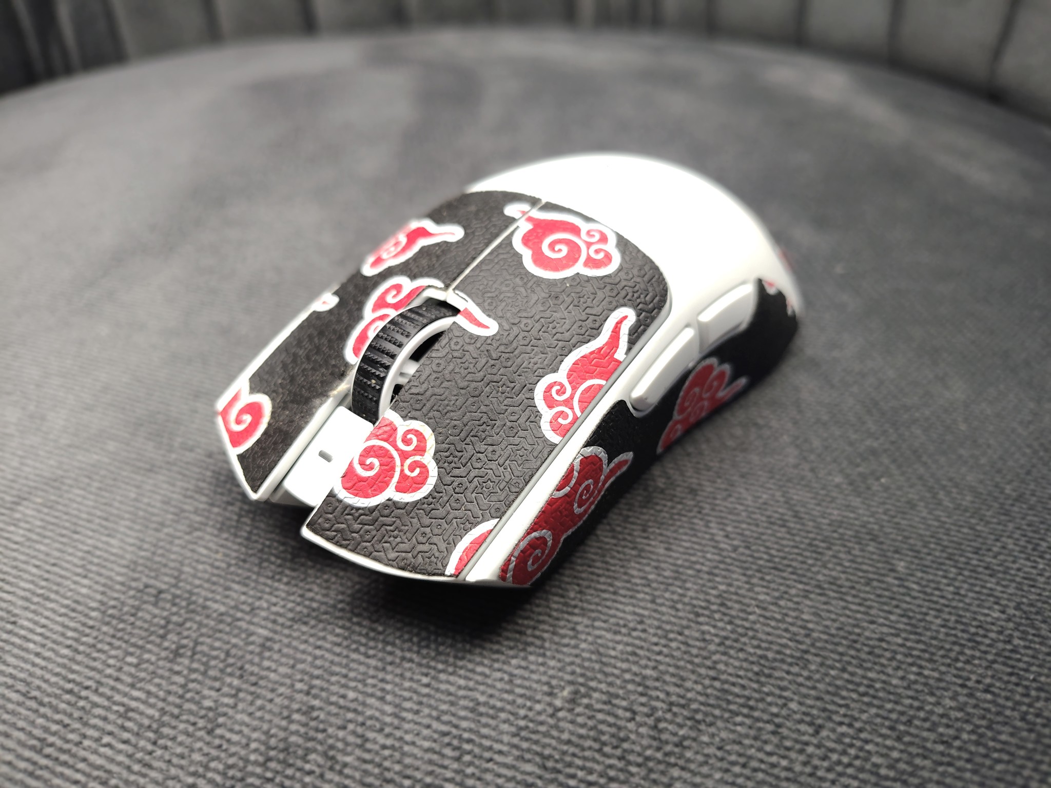 Razer Viper V3 Pro Wireless Gaming Mouse (White) - Image 10