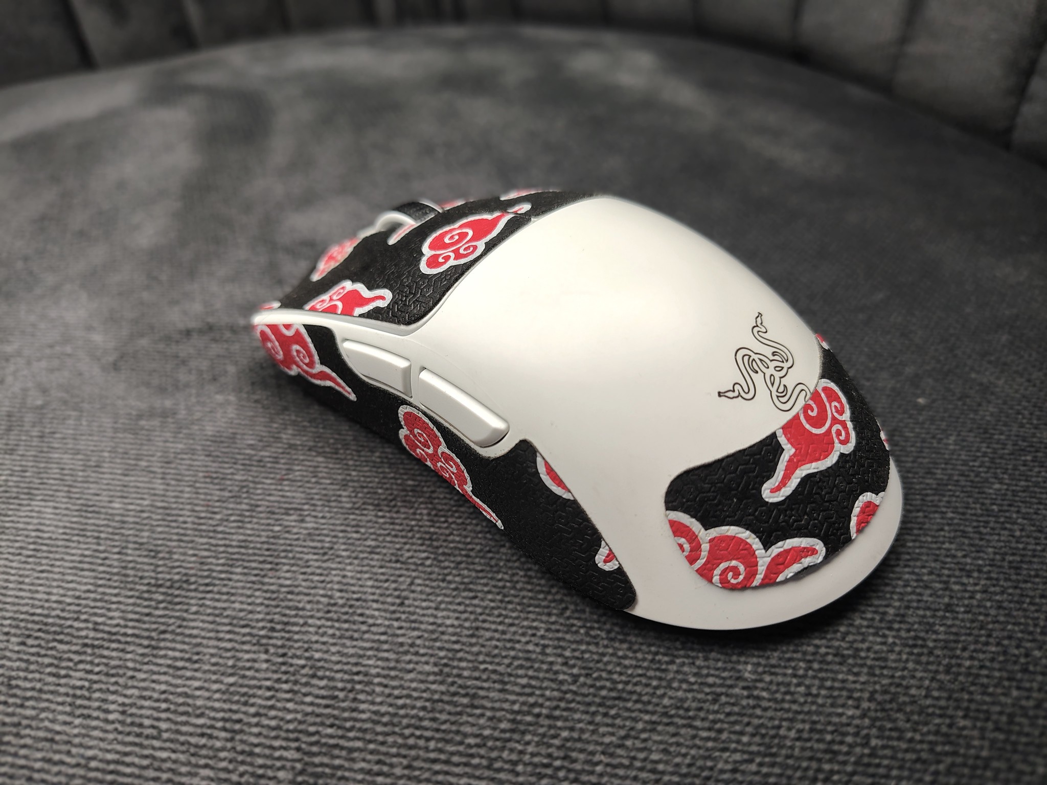 Razer Viper V3 Pro Wireless Gaming Mouse (White) - Image 4