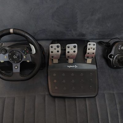 Logitech Driving Force G920 Gaming Racing Wheel with Shifter