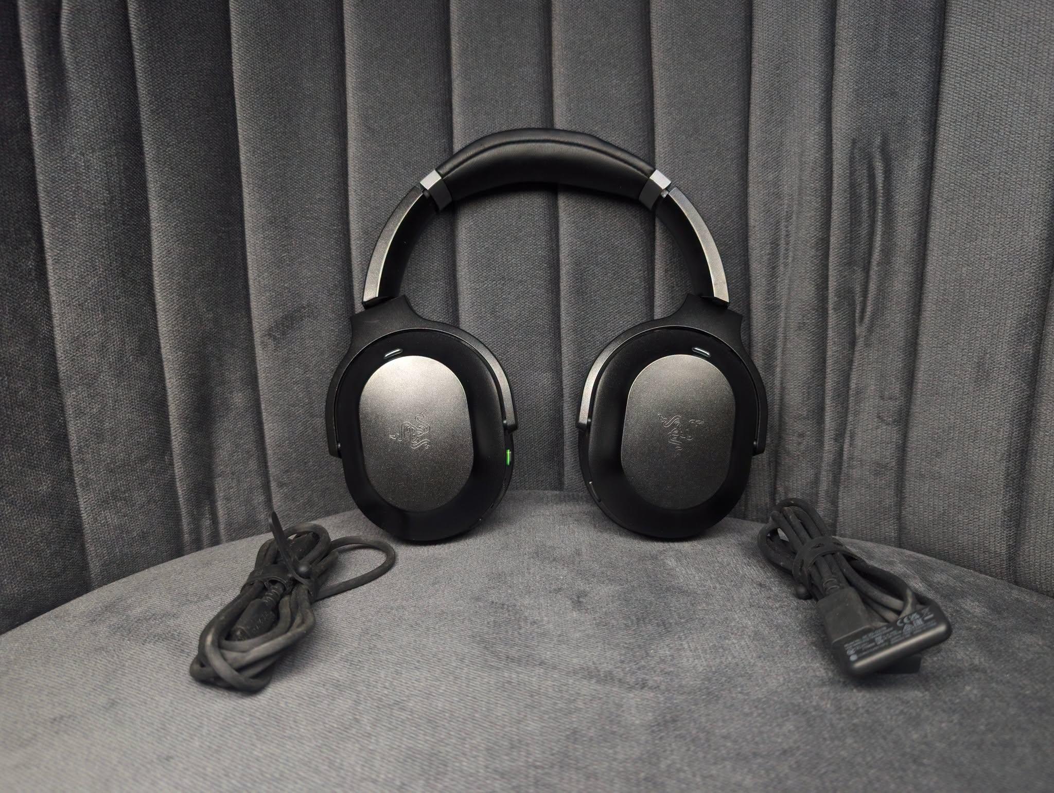 Razer Barracuda Pro Wireless Gaming Active Noice Cancelling Headset - Image 2