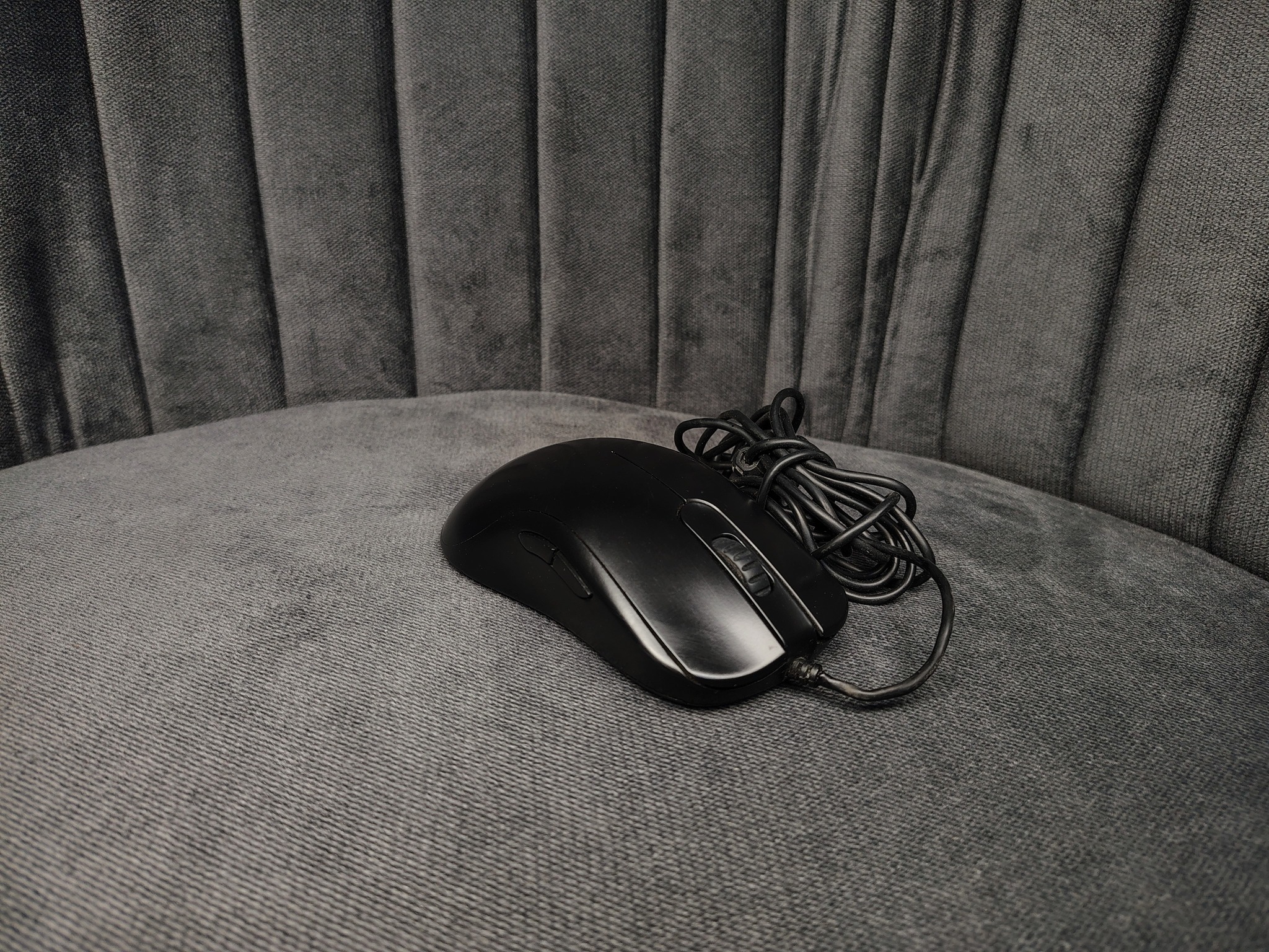 BenQ Zowie FK1+ Ambidextrous Gaming Mouse For Esports - Image 3