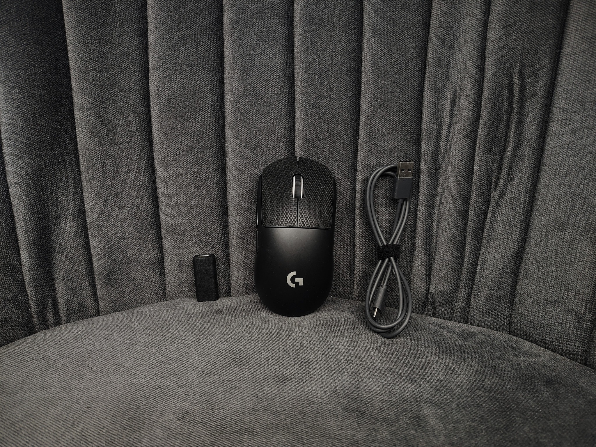 Logitech G PRO X SUPERLIGHT 2 8Khz Wireless Gaming Mouse (Black)