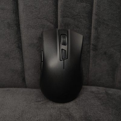 ASUS ROG Strix Carry Ergonomic Optical Gaming Mouse