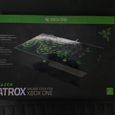 RAZER ATROX ARCADE STICK FOR XBOX ONE/PC: Fully Mod-Capable - Sanwa Joystick and Buttons