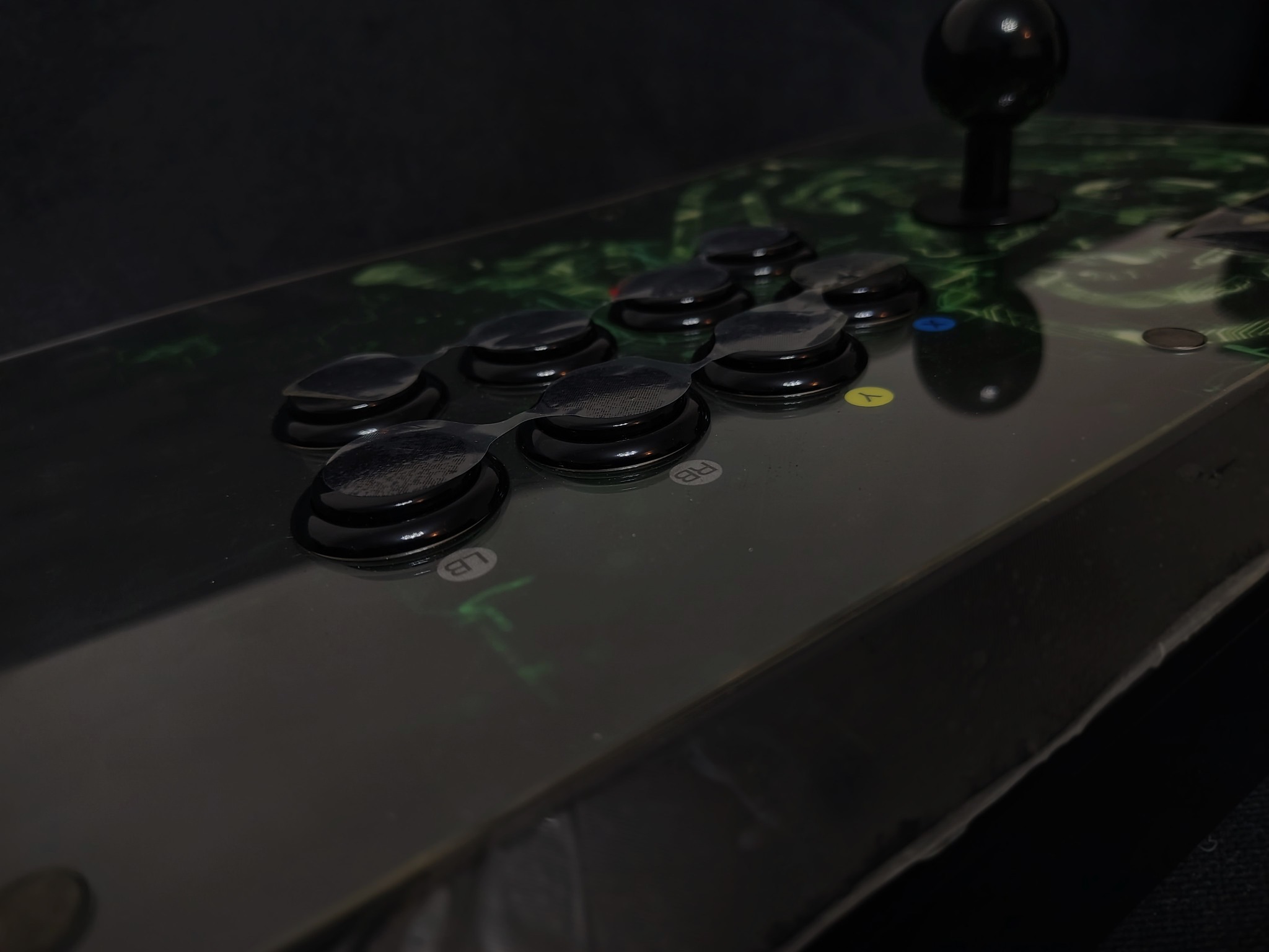 RAZER ATROX ARCADE STICK FOR XBOX ONE/PC: Fully Mod-Capable - Sanwa Joystick and Buttons - Image 4