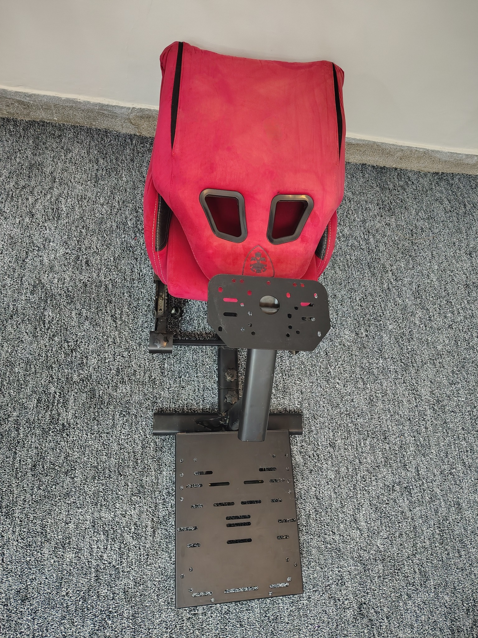 Deadskull PlaySeat Car Racing Simulator Seat - Image 5