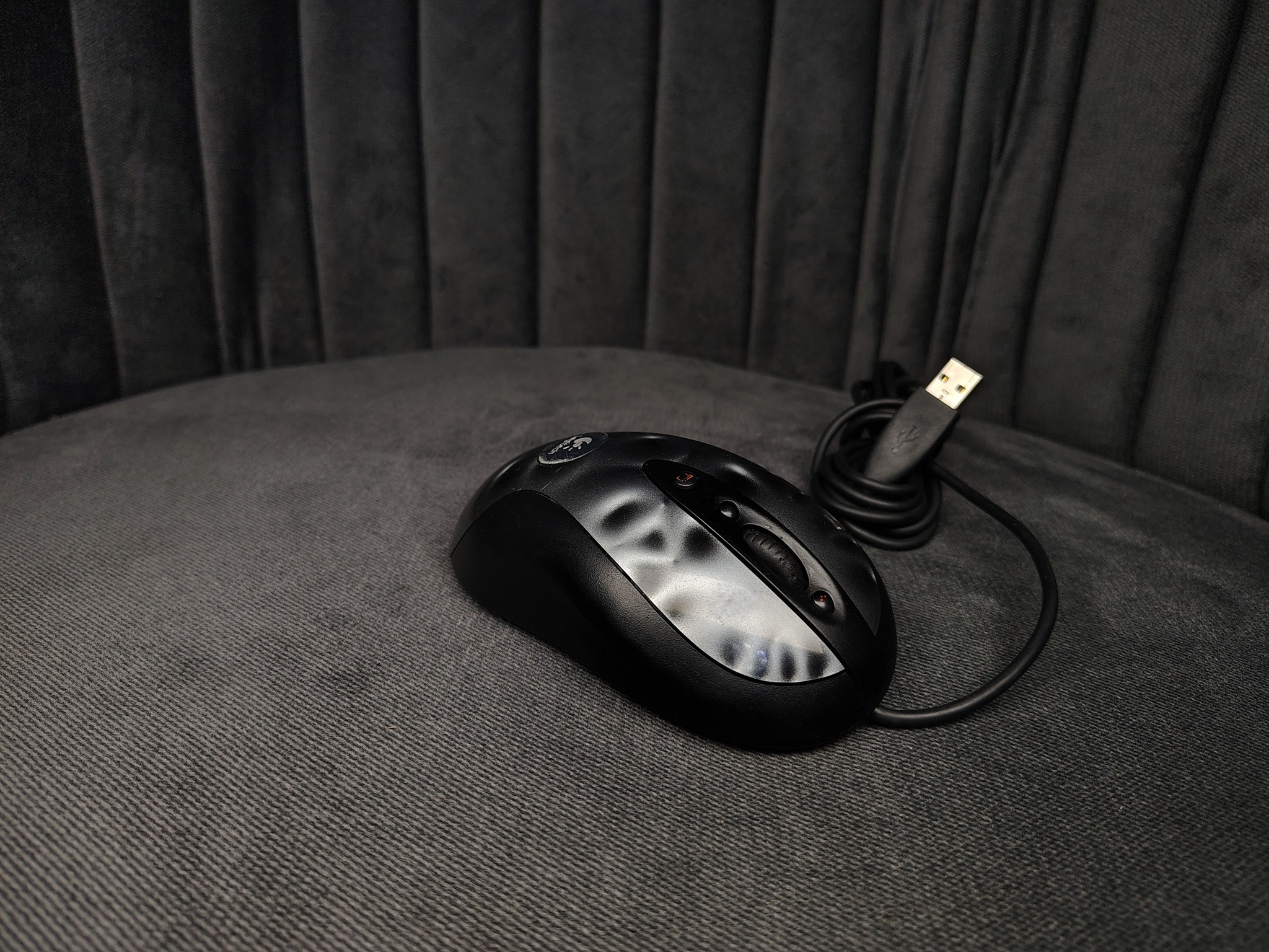 Logitech MX518 Optical Gaming Mouse - Image 5