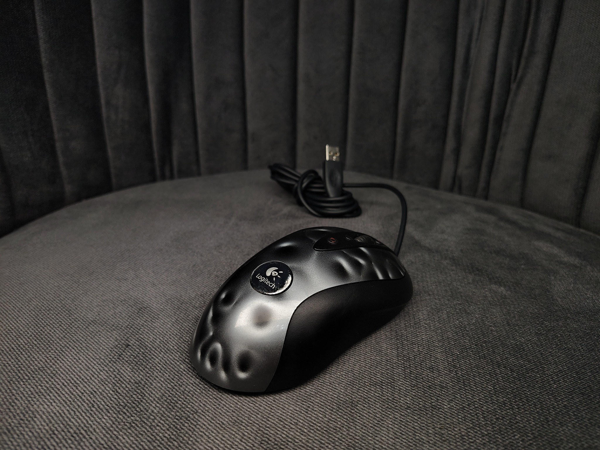 Logitech MX518 Optical Gaming Mouse - Image 4
