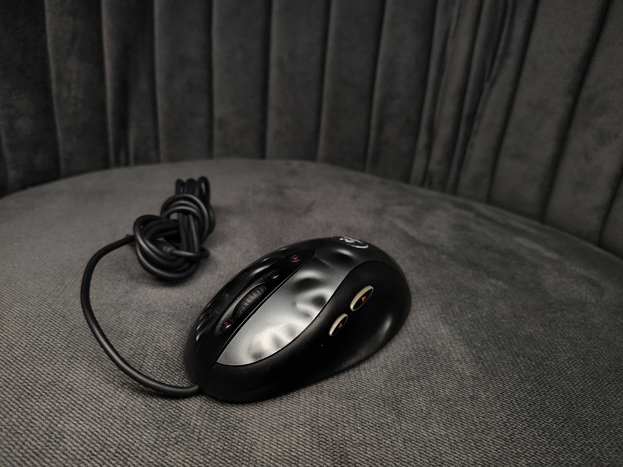 Logitech MX518 Optical Gaming Mouse - Image 3