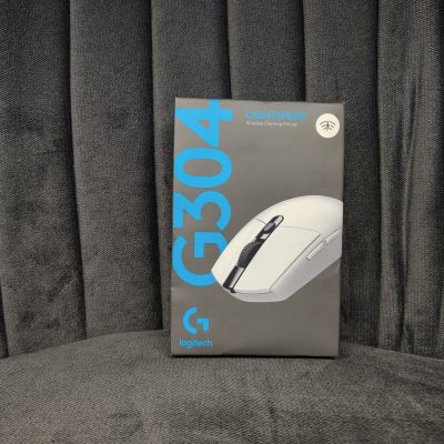 Logitech G304 Lightspeed Wireless Gaming Mouse (White)