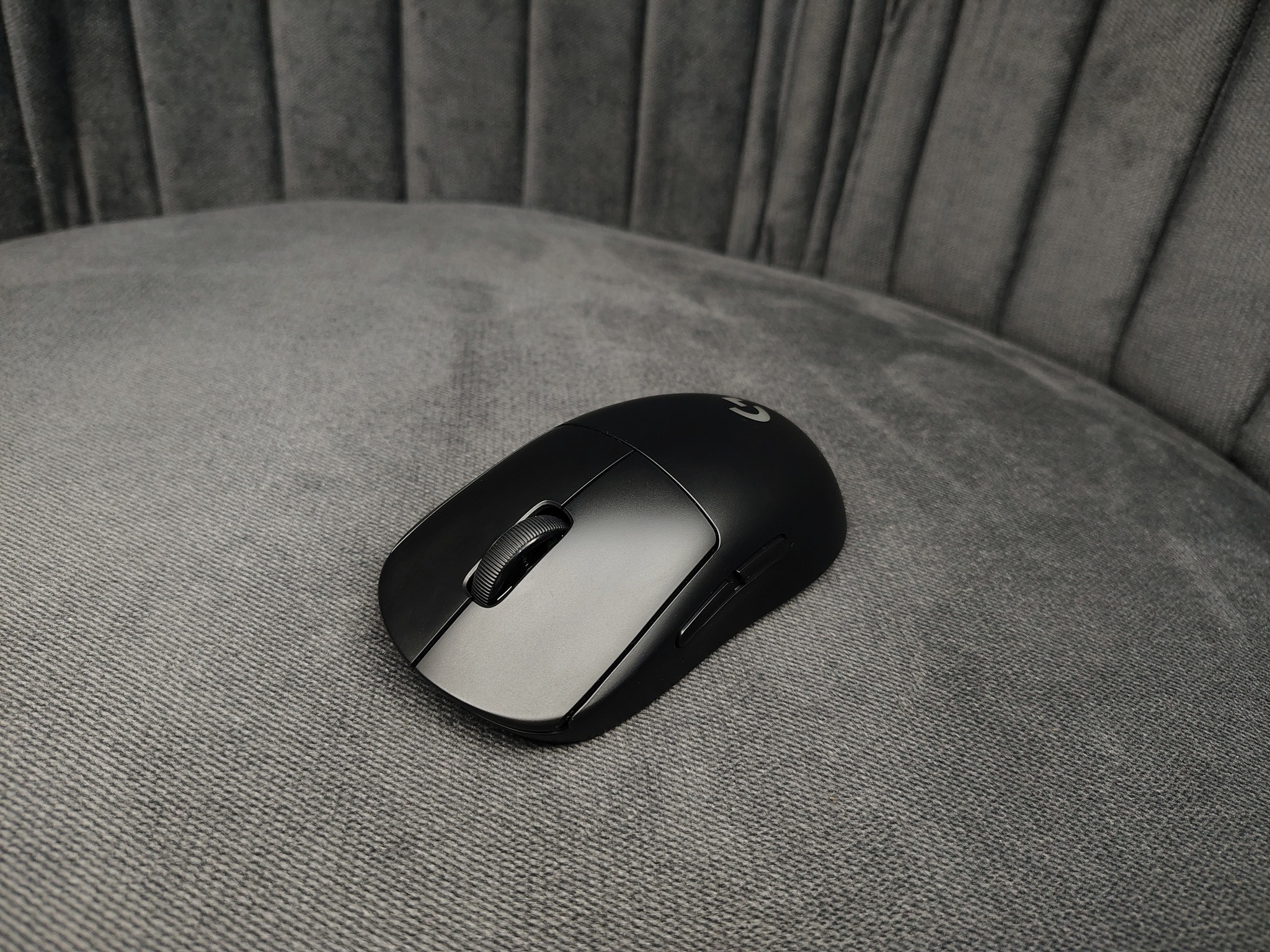 Logitech G PRO 2 Lightspeed Wireless Gaming Mouse (Black) - Image 5