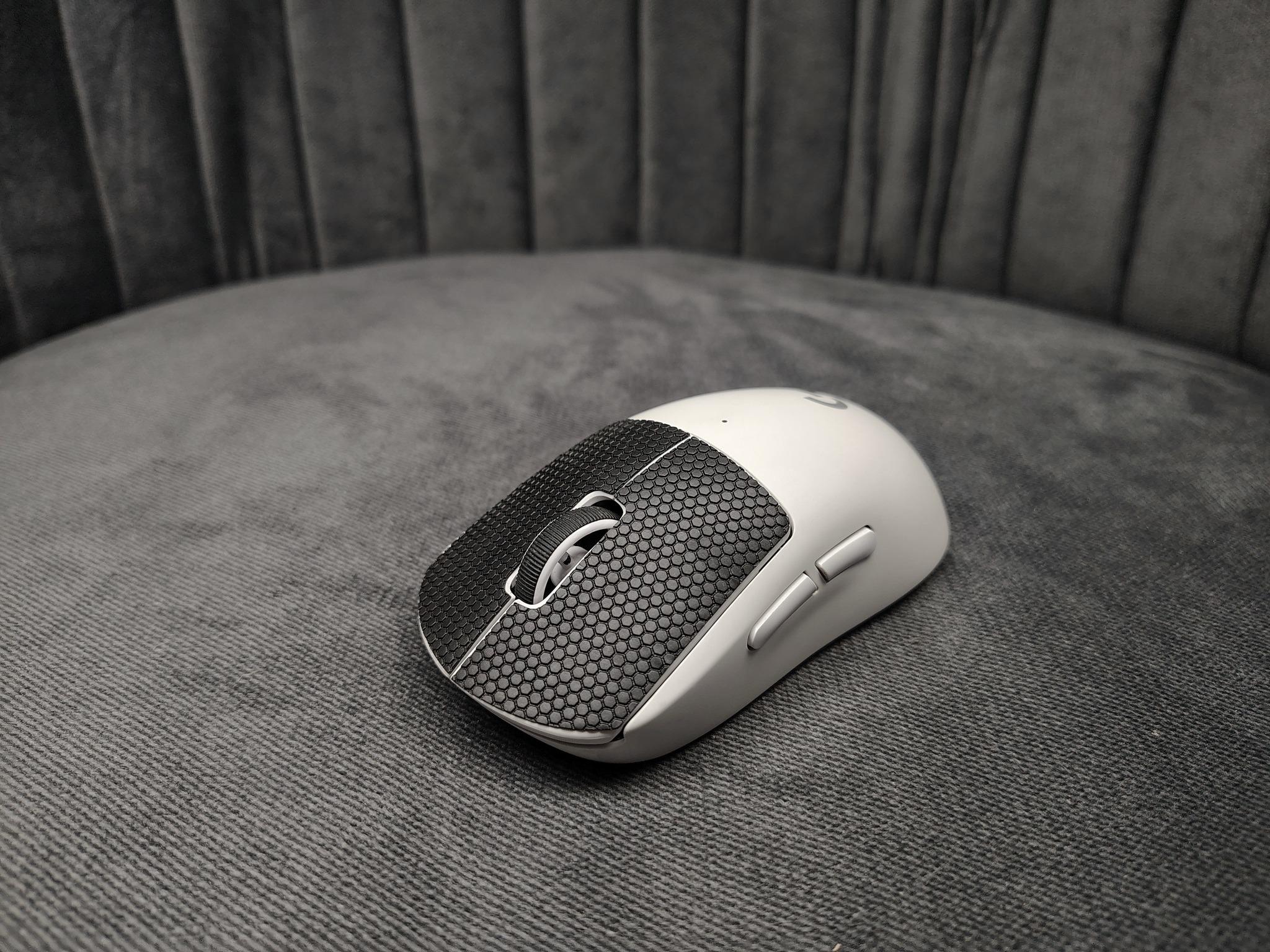 Logitech G PRO X SUPERLIGHT 2 LIGHTSPEED Wireless Gaming Mouse - Image 7