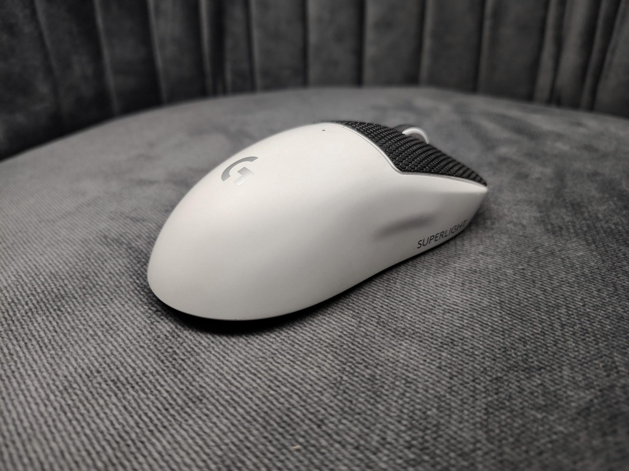 Logitech G PRO X SUPERLIGHT 2 LIGHTSPEED Wireless Gaming Mouse - Image 9