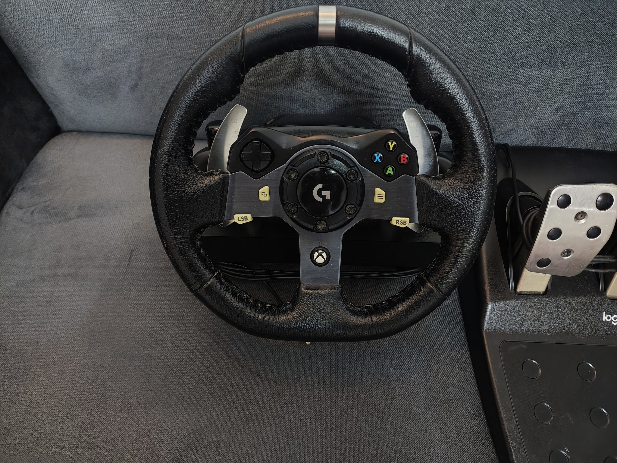 Logitech Driving Force G920 Gaming Racing Wheel - Image 2