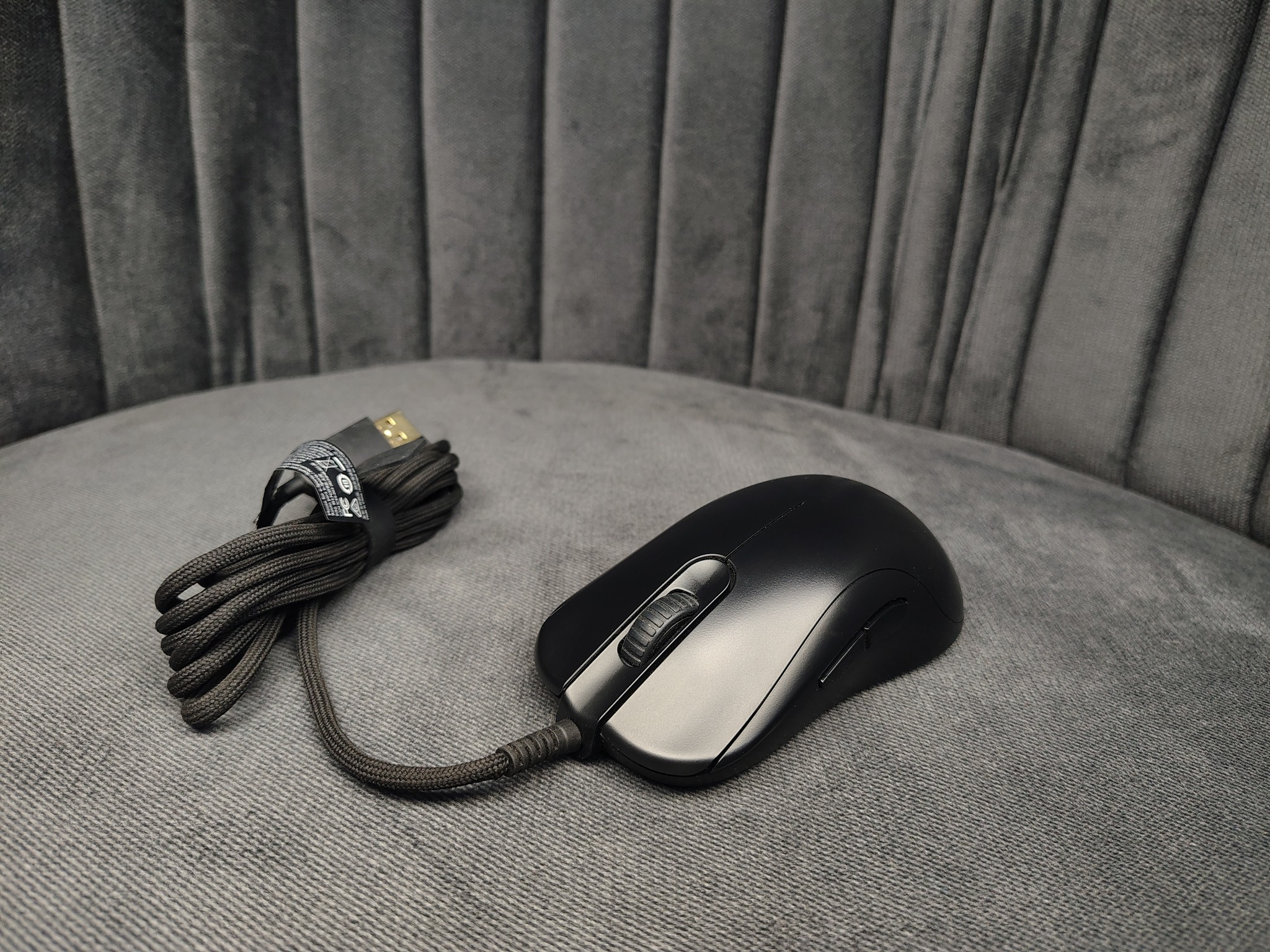Zowie BenQ ZA11-C Symmetrical Gaming Mouse for Esports - Image 5