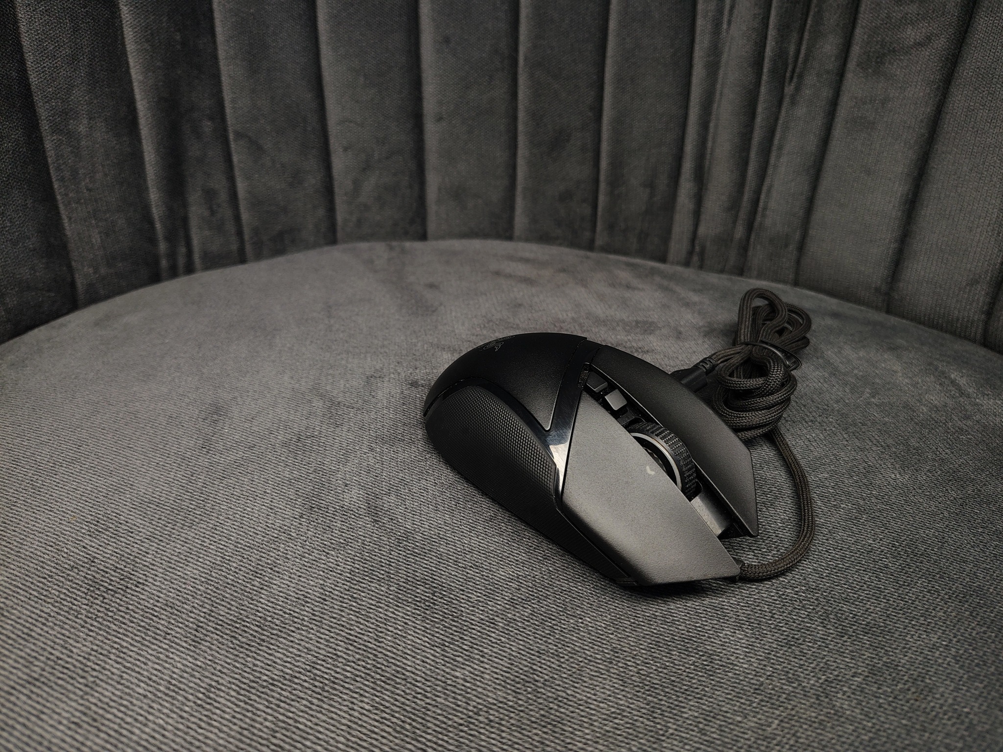 Razer Basilisk V3 35K Wired Ergonomic Gaming Mouse - Image 3