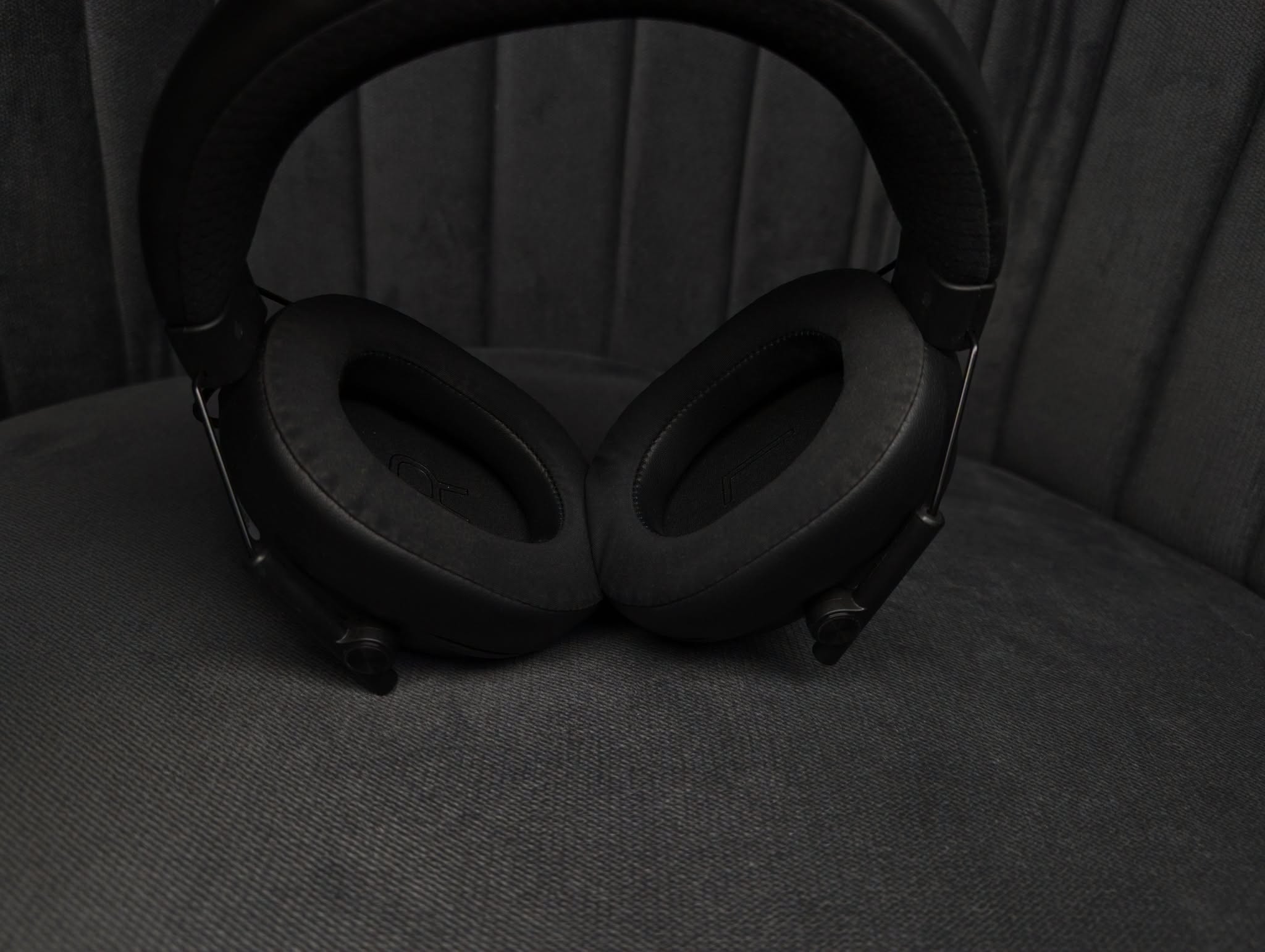 Razer BlackShark V3 Wireless Gaming Headset for Pc - Image 7