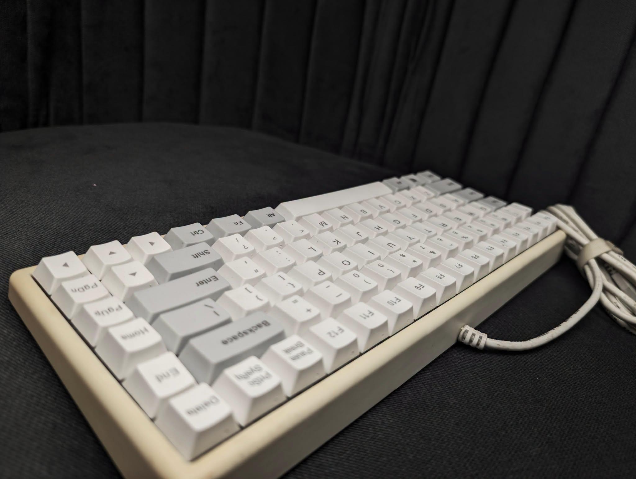 Choc Mini 84 USB NKRO Mechanical Gaming Keyboard (Cherry MX Brown Switches) - Image 2