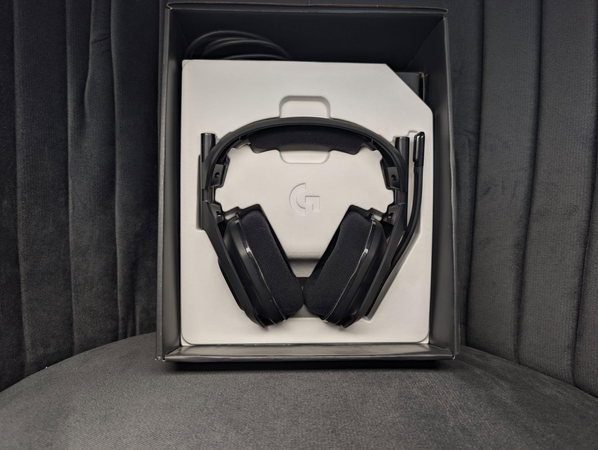 Logitech G Astro A50 Gen 5 Multi-Platform Wireless Gaming Headset (Black) - Image 3