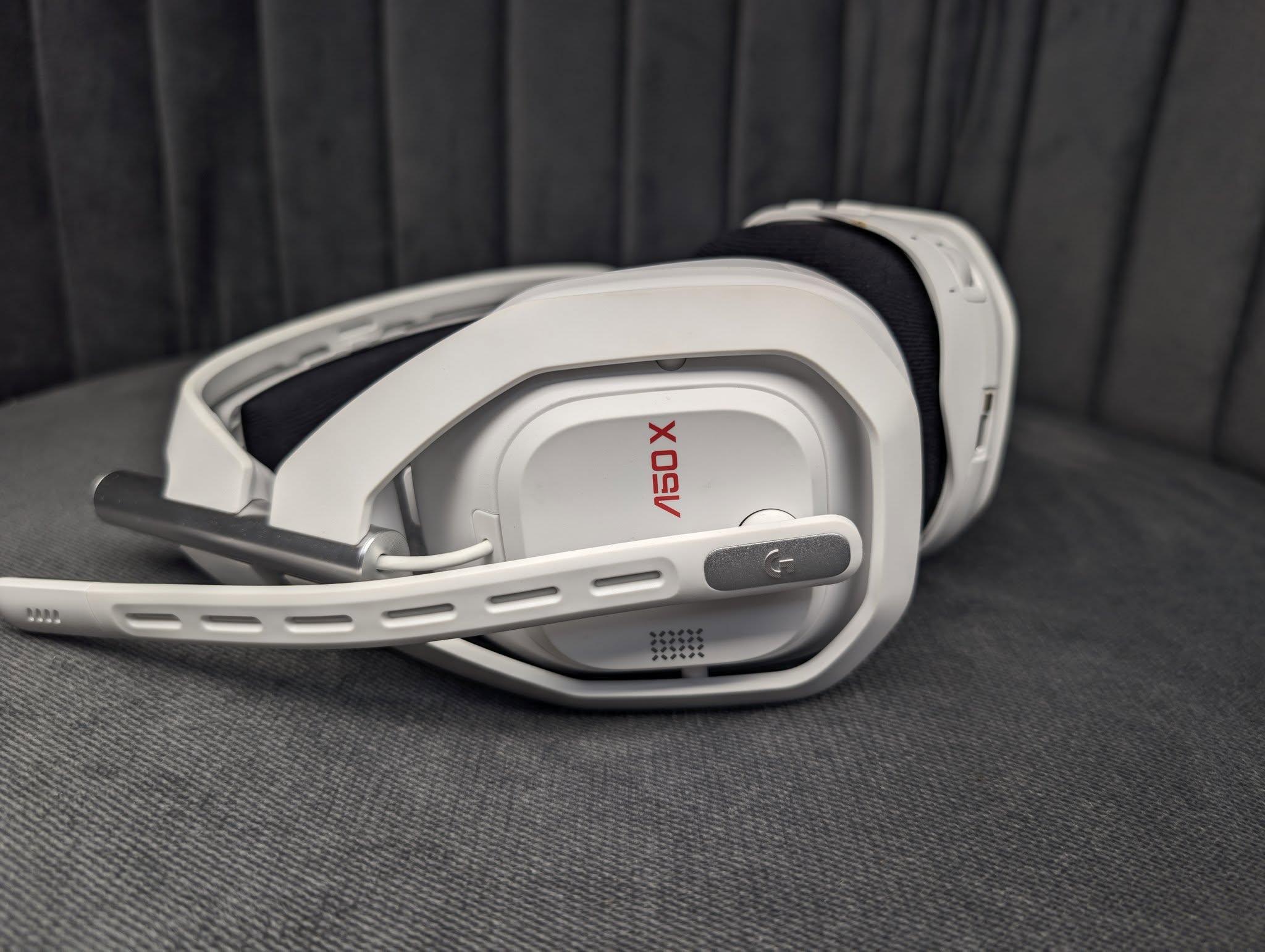 Logitech G Astro A50 X Multi-Platform Wireless Gaming Headset (White) - Image 11