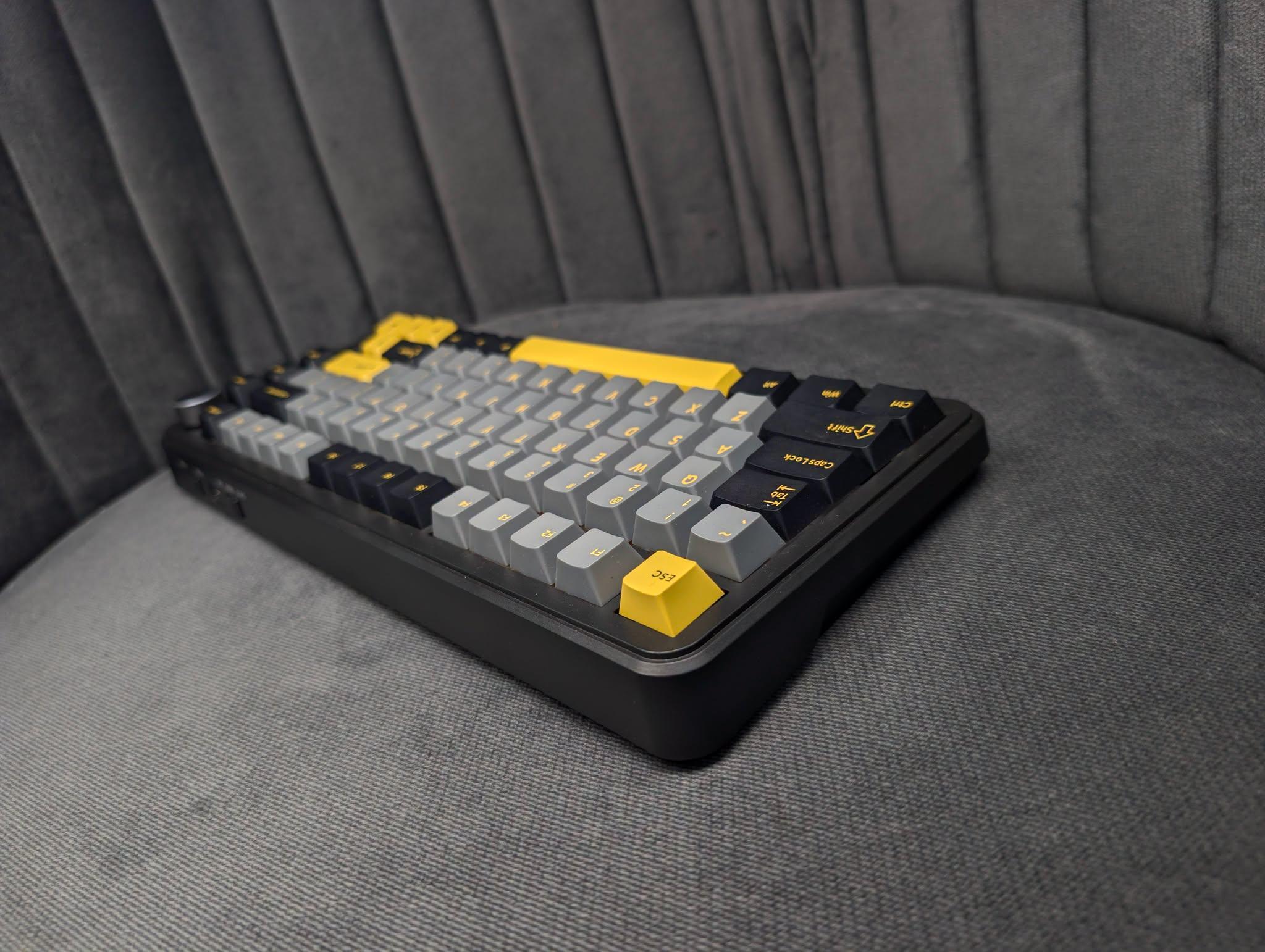 ATTACK SHARK X85 Pro 75% Triple-Mode Mechanical Gaming Keyboard - Image 8