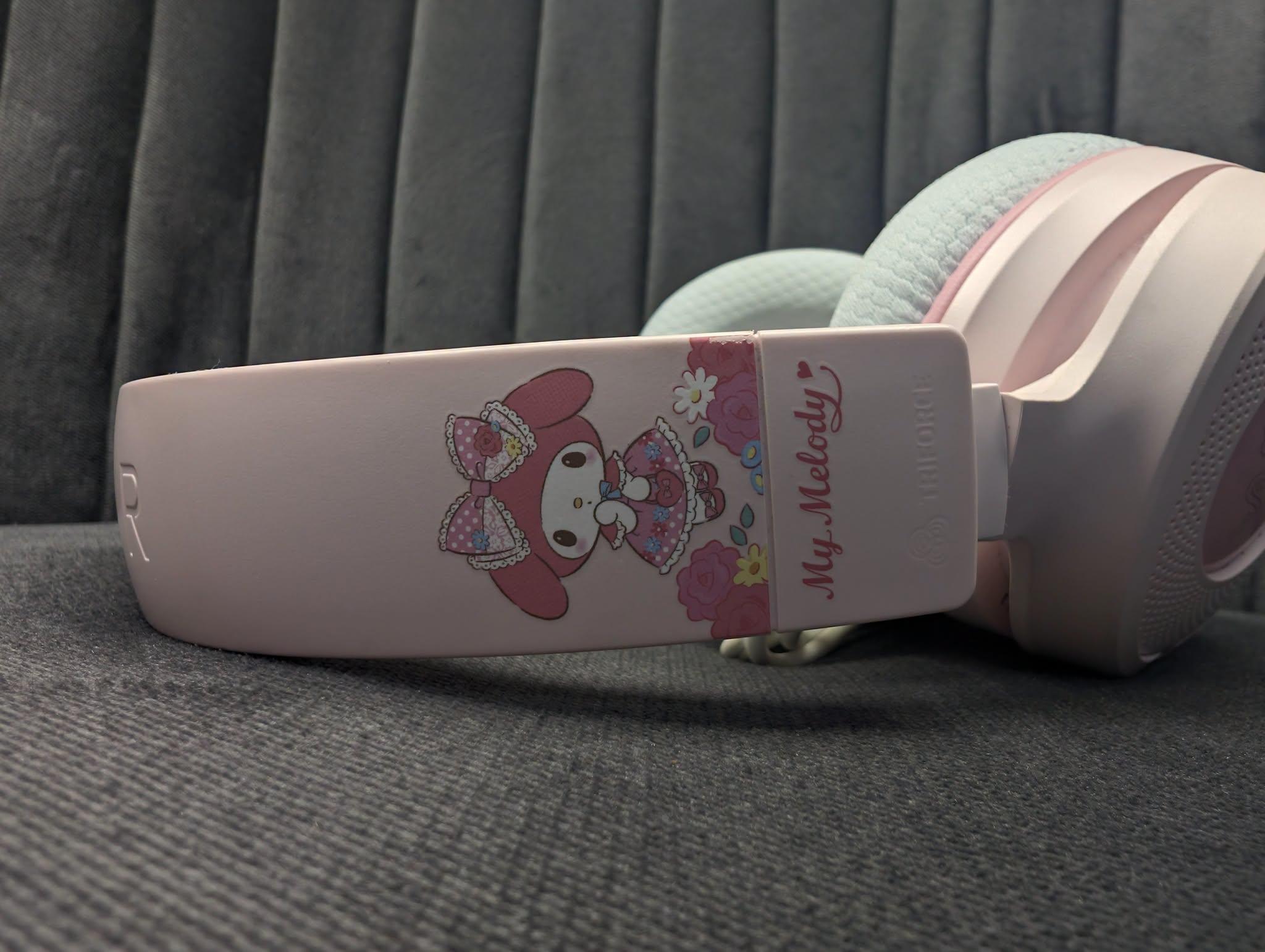 Razer Kraken V4 X Wired Gaming Headset (My Melody Edition) - Image 4