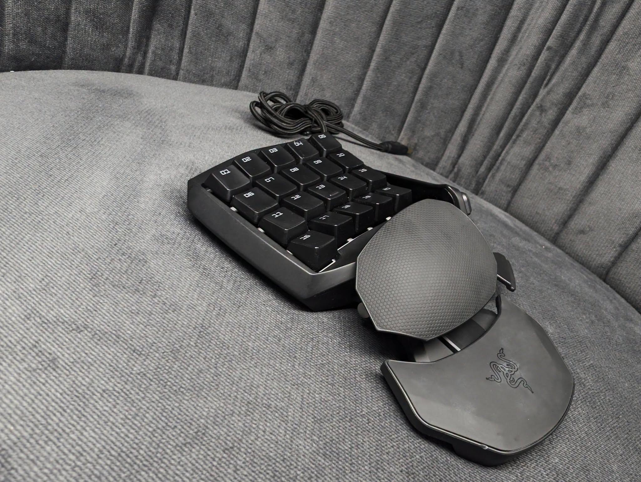 Razer Orbweaver Chroma Stealth Gaming Keypad - Image 2