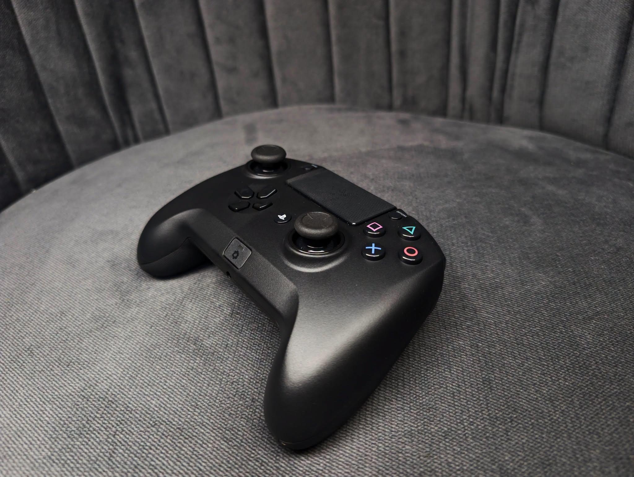 Razer Raiju Tournament Edition - Wireless and Wired Gaming Controller for PS & PC - Image 4