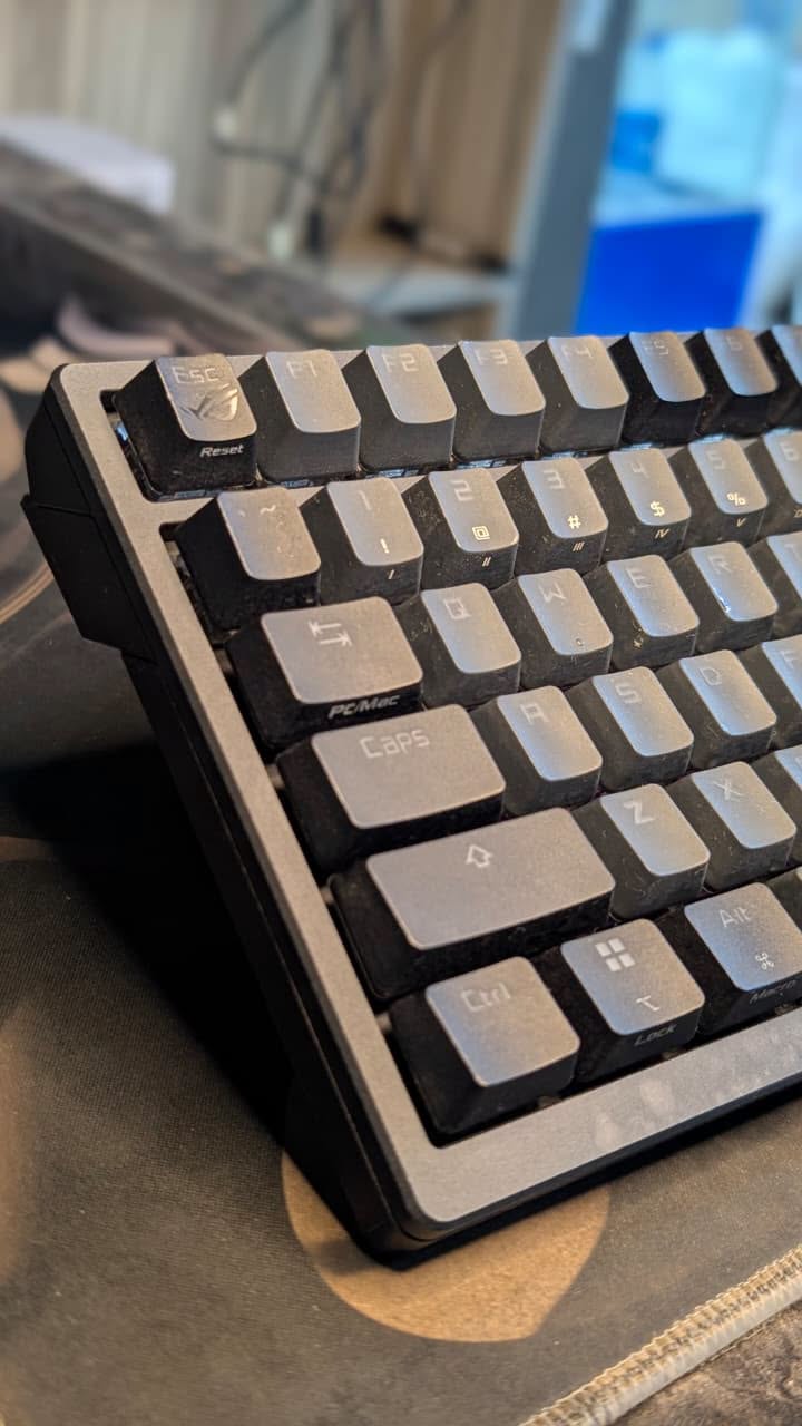 ASUS ROG Azoth 75% Wireless TKL Mechanical Gaming Keyboard (Black) - Image 5