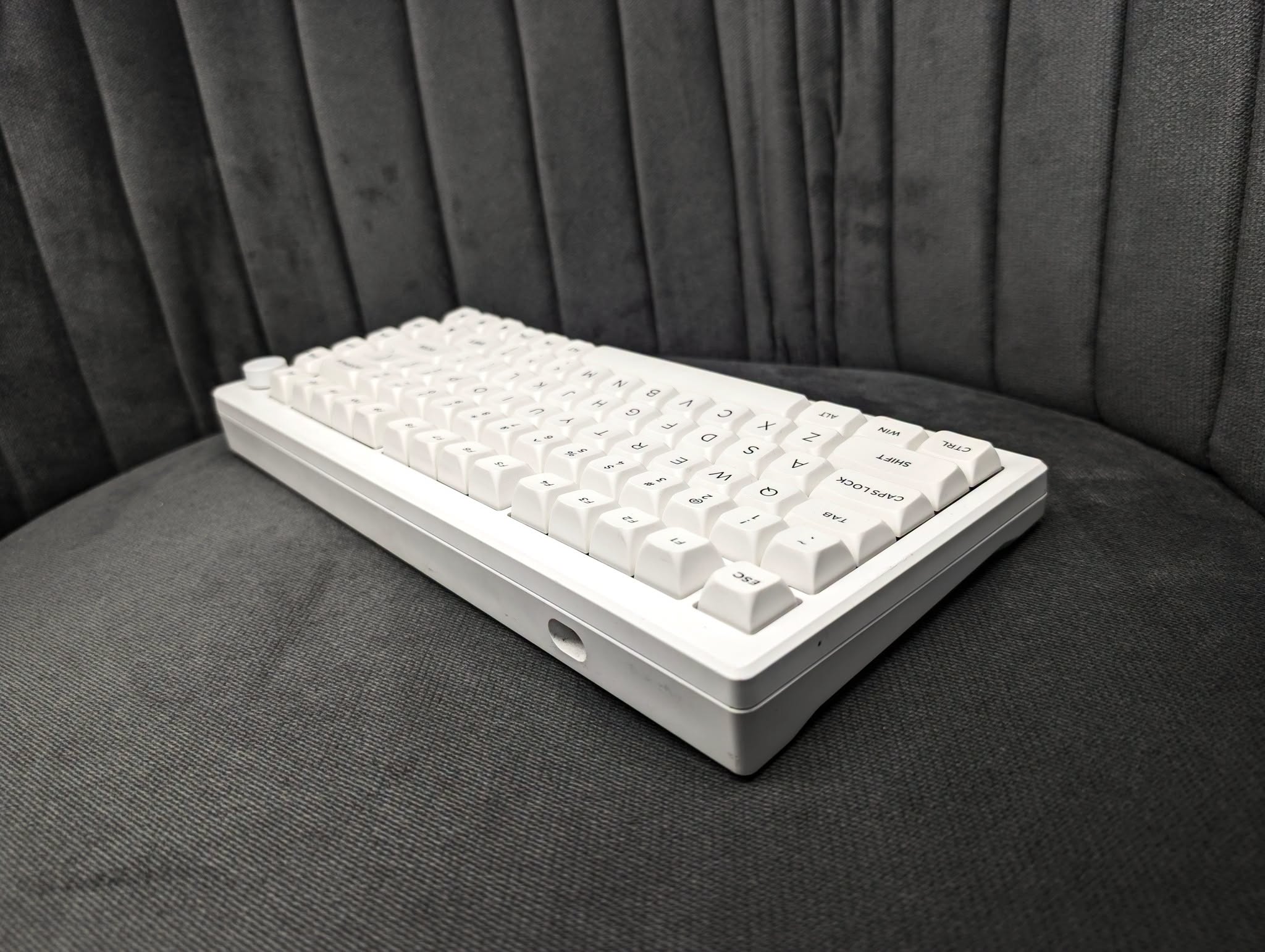 Akko MOD007B HE PC World Tour Tokyo Wired Magnetic Switches Hall Effect Rapid Trigger Gaming Keyboard (8k Polling Rate with Knob) - Image 5