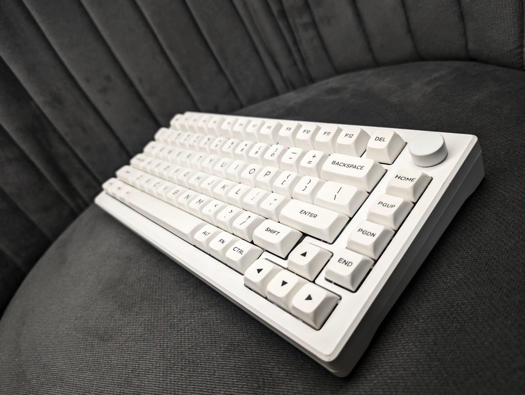 Akko MOD007B HE PC World Tour Tokyo Wired Magnetic Switches Hall Effect Rapid Trigger Gaming Keyboard (8k Polling Rate with Knob) - Image 3