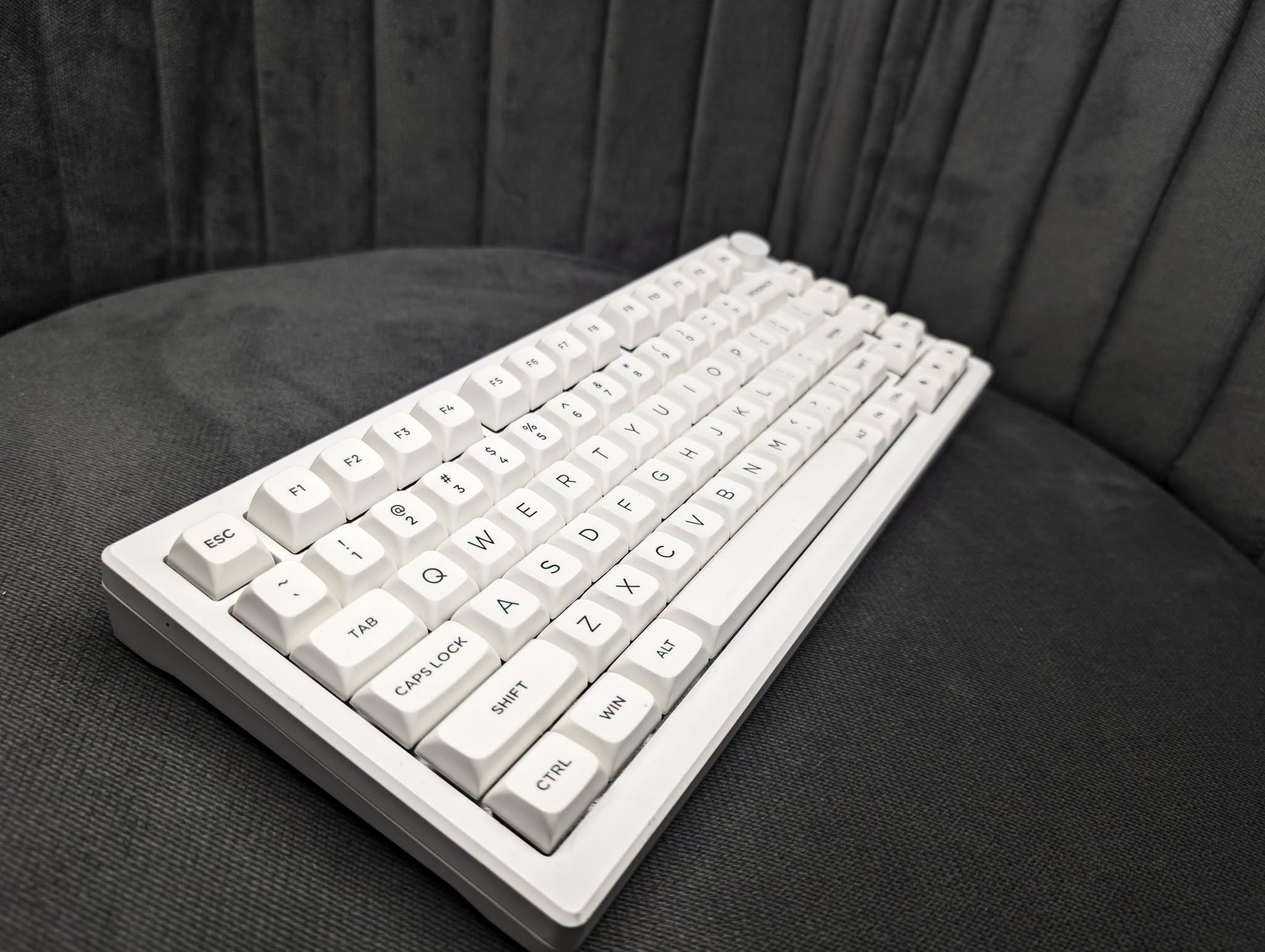 Akko MOD007B HE PC World Tour Tokyo Wired Magnetic Switches Hall Effect Rapid Trigger Gaming Keyboard (8k Polling Rate with Knob) - Image 2