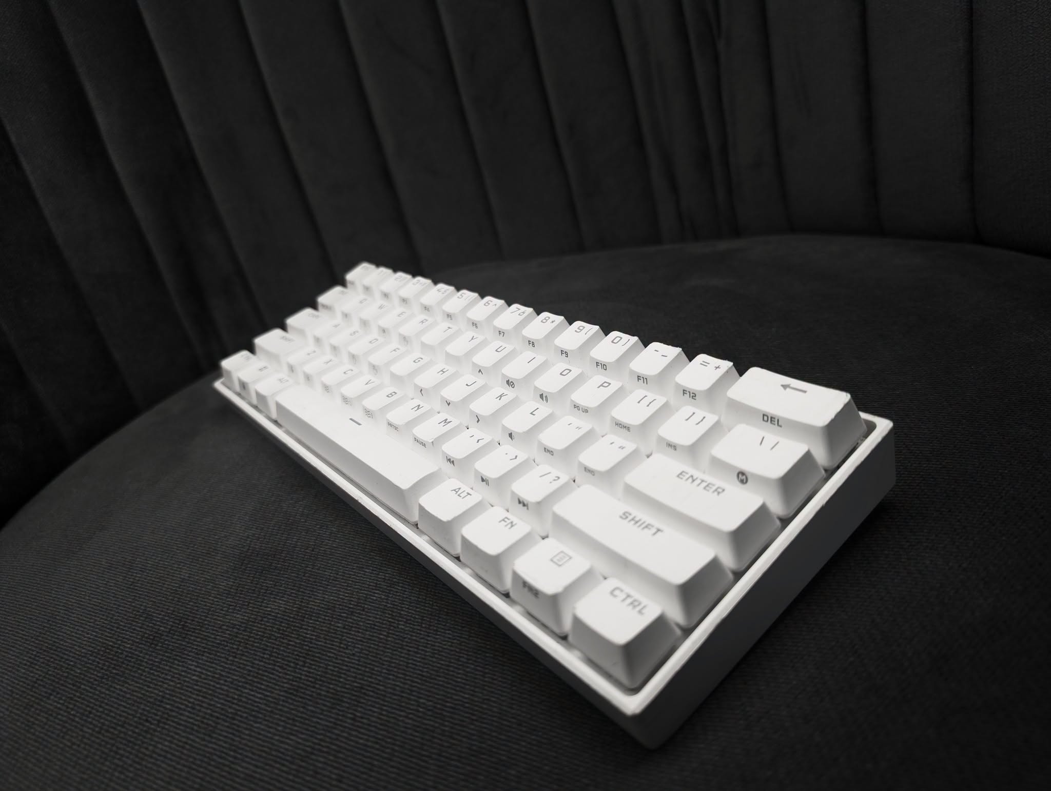 Corsair K65 MINI 60% RGB Mechanical Gaming Keyboard (White) - Image 3