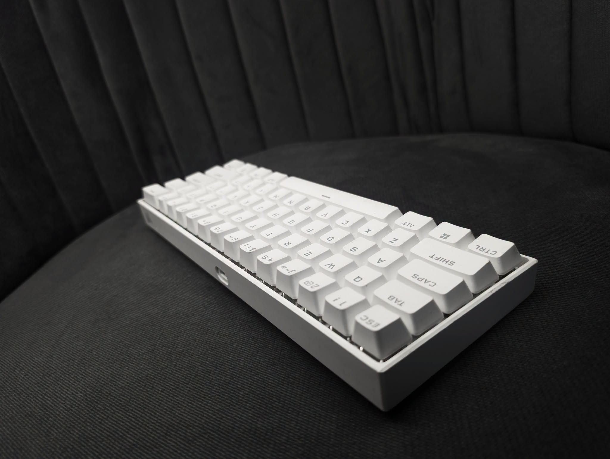 Corsair K65 MINI 60% RGB Mechanical Gaming Keyboard (White) - Image 5